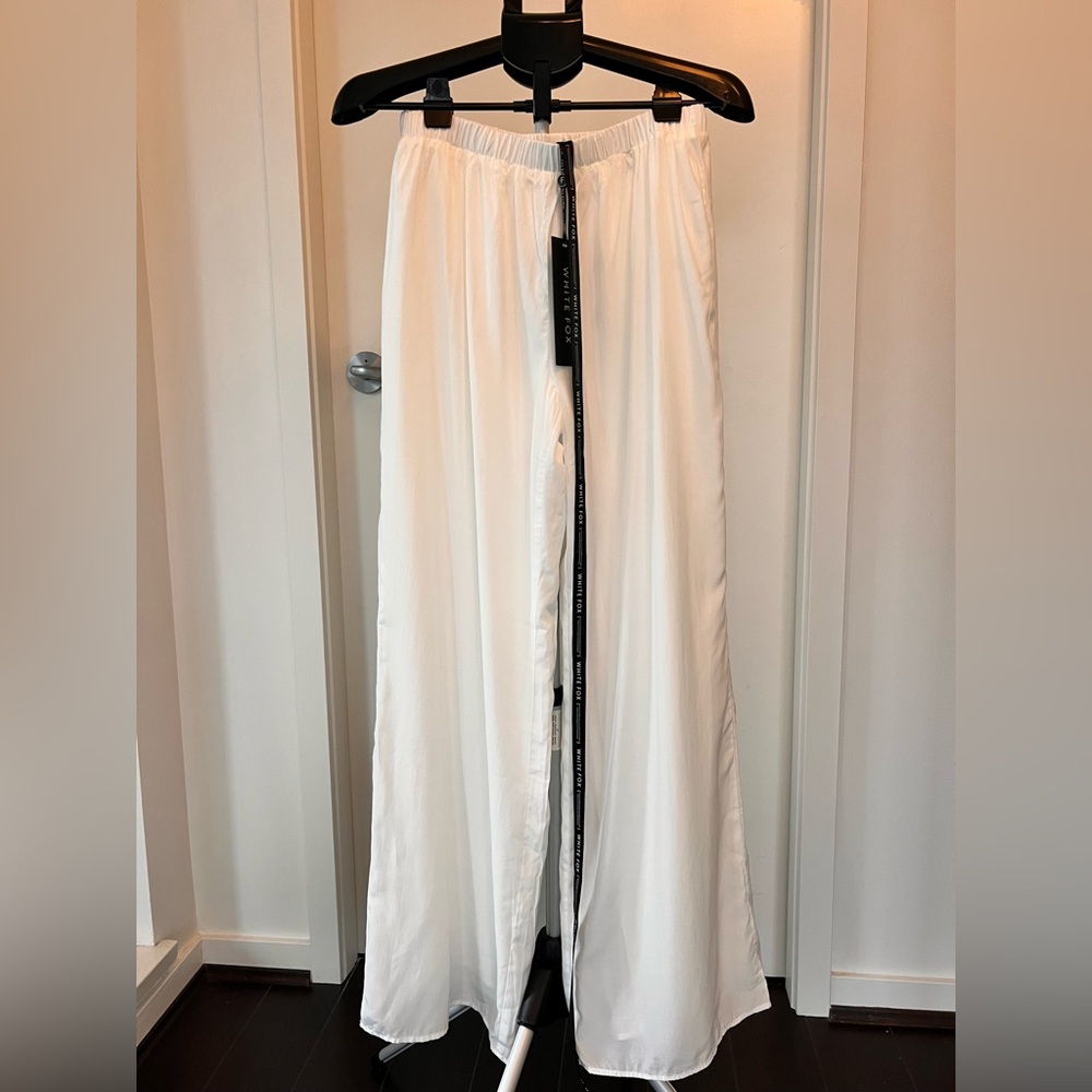 White Fox Boutique Cream Wide Leg Split-Front Trousers